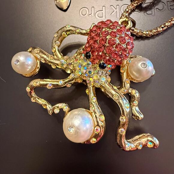 Betsey Johnson Pink Rhinestone Faux Pearl Octopus Necklace - Picture 4 of 9